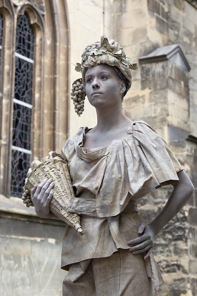 valkenburg living statue levend standbeeld evenement event festival festiviteit kunst art straatkunst streetart artiest beeld beeldhouwwerk